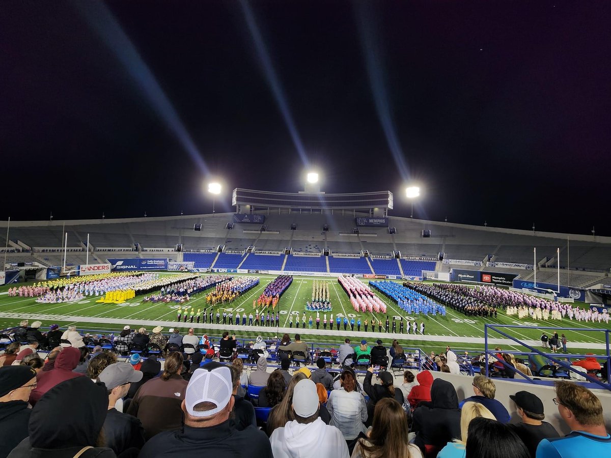 Congratulations to our MHS Tiger Band----Only 1A school district to advance and claim Best Music, Visual Performance, General Effect and Class 1A Regional Champions- Full story @ bit.ly/3F7xtCP #murrayschools