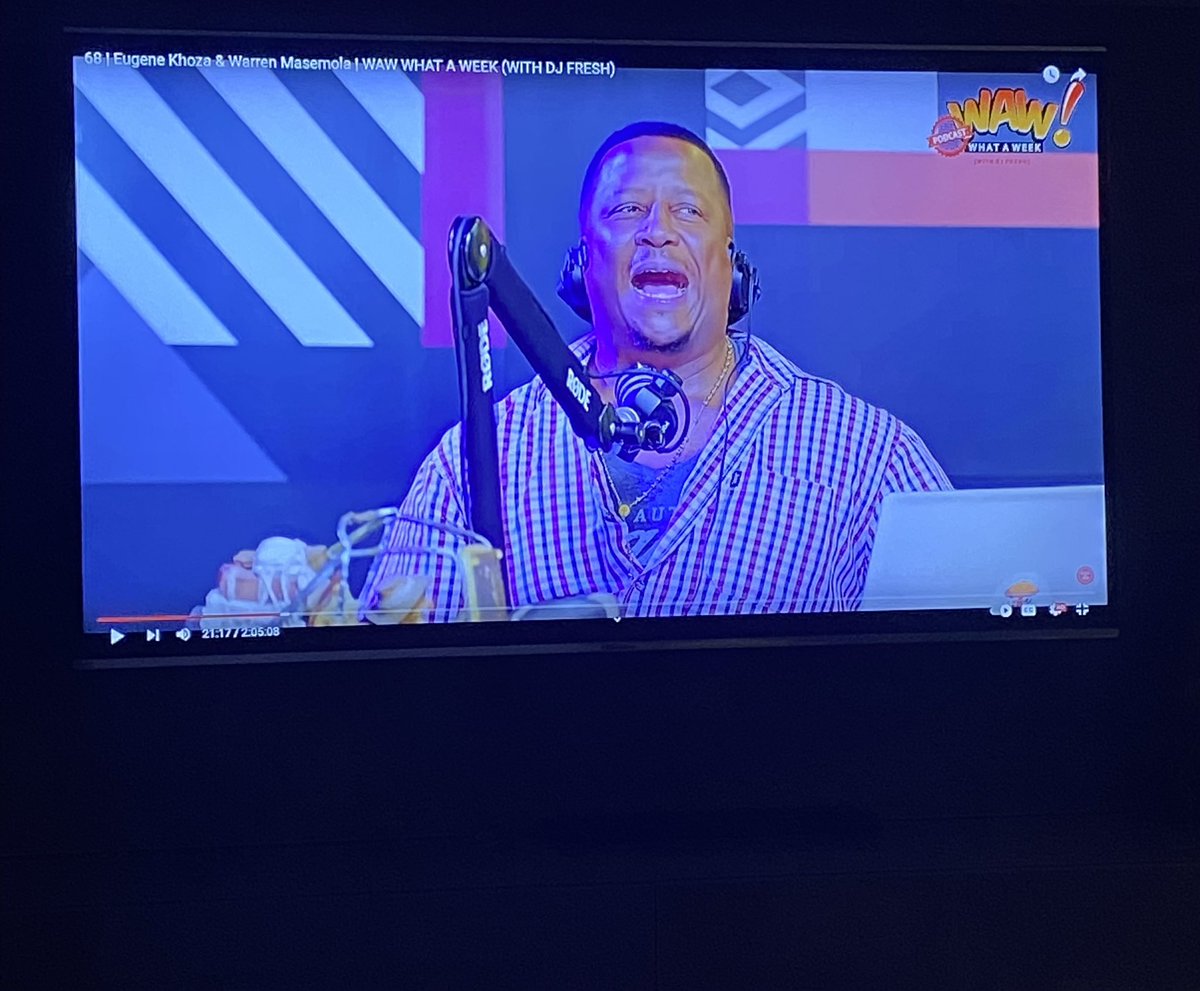 Catching up on #wawWhataWeek with @eugenekhoza and @DJFreshSA 😍😍😍🥰🥰 this laughter is needed on this Monday 🤩🤩