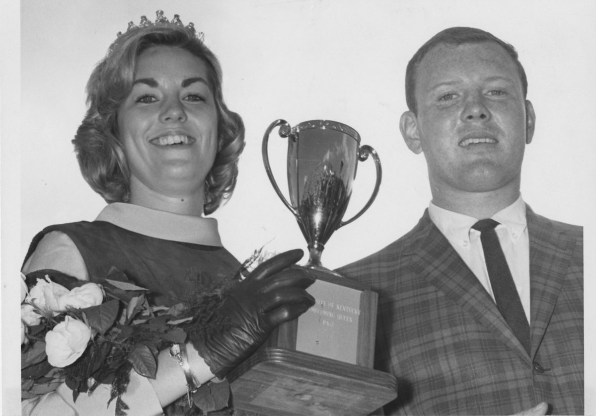 universityofky's tweet photo. It's Homecoming Week! Share your favorite #UKHomecoming memory with us as we celebrate the moments that make UK our home. 💙 #MemoryMonday

1954 ➡️ 2014 https://t.co/M9bju8Xa2Z