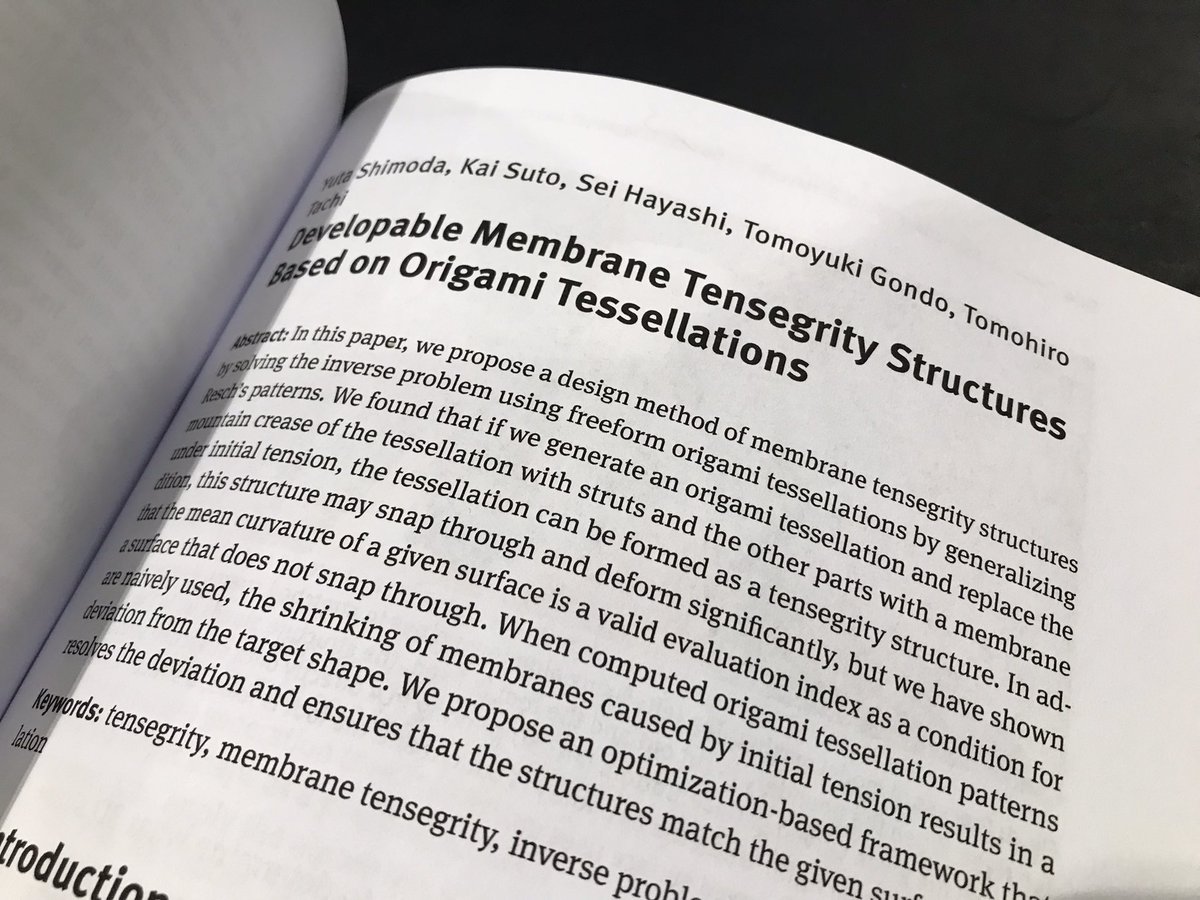 ドイツはStuttgart大学で行われたAAG2023で、膜テンセグリティの幾何学について発表してきました。
Mark Pauly先生はじめたくさん質問をもらえ、同じ分野の知り合いが増え、たいへん充実した学会でした。
（1、2枚目は舘先生撮影）