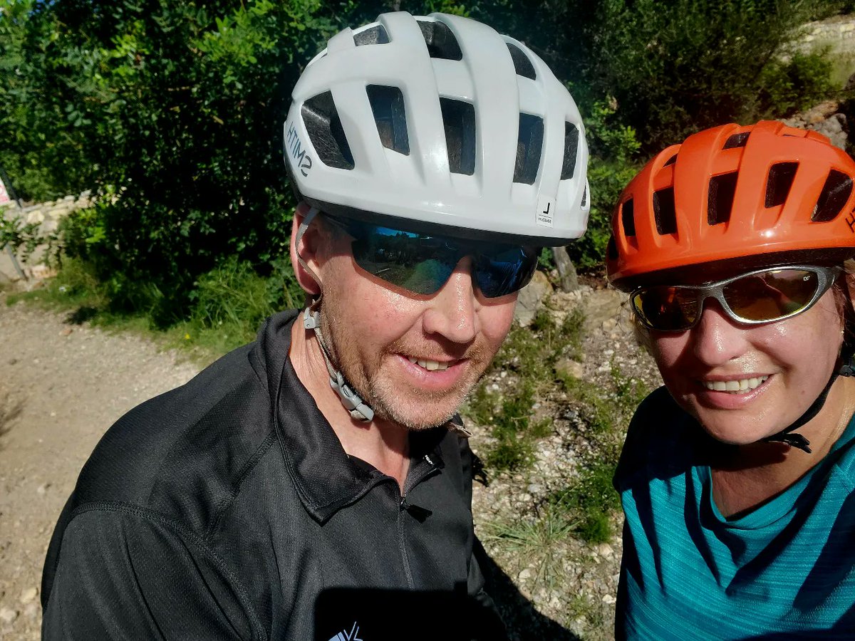 blonde_on_bikes's tweet photo. Soller Valley biking today. The map reading went a bit rogue 😳🤣 and ended up doing a pretty strenuous hike a bike 🥵🚴♀️☀️
#sollervalley #mountainbiking #navigationfail #bikingadventures #majorca https://t.co/53RyP77OXa