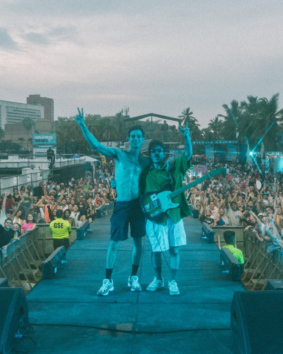 Queremos hacer un concierto de nosotros solos en Maracaibo. Maracuchos, ayúdennos con esa ❤️‍🔥