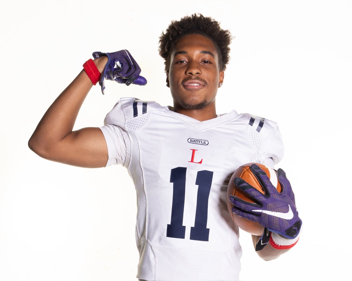 2024 Safety Corwin Gaines 
<a href="/GainesCorwin/">Corwin Gaines</a> 
Team Captain 
5'10" 175 hudl.com/video/3/147437…

Hard hitter with great instincts. He can run the alley and make plays on the vertical passing game. Corwin has great hands and was elected permanent team captain for the season.