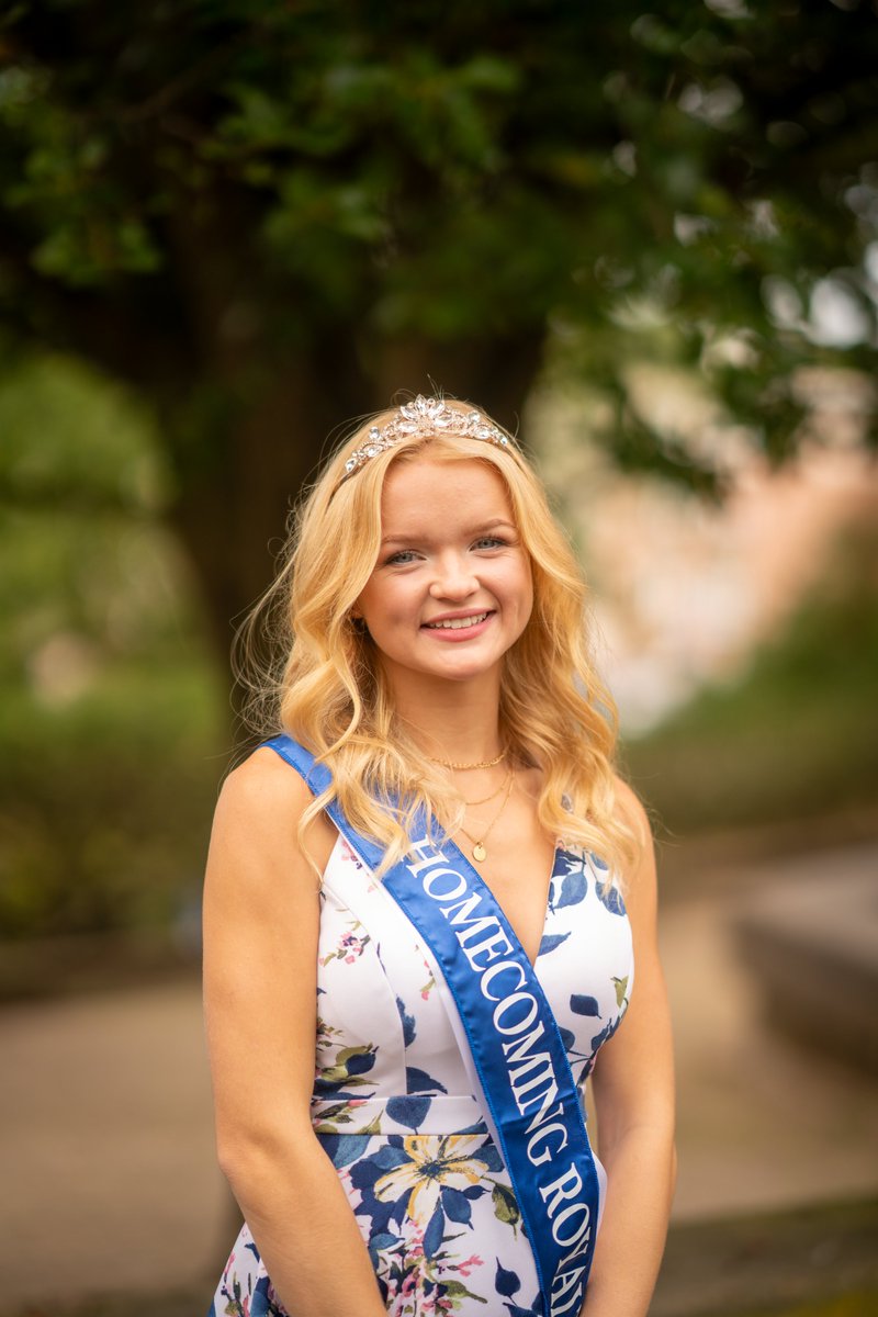 gopioneers's tweet photo. Crowning Glory! Celebrating the coronation of our Homecoming Court at Glenville State University. These incredible individuals embody the spirit and pride of our campus community. Let's make this Homecoming unforgettable! 🎉💙

#GoPioneers #PioneerNation https://t.co/GMPNo0l5hS