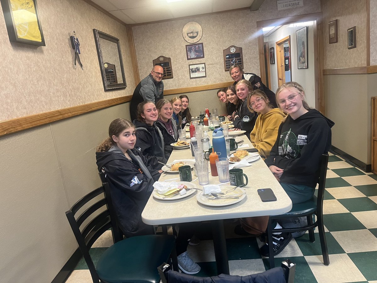 Christal Jensen Kent (@flx_ad) on Twitter photo Team bonding this AM at Penny’s Place.. thank you for the invite Varsity ⚽️ <a href="/WaterlooVC/">@WHS Varsity Club</a> @WaterlooFamily @MrColeman110 Team bonding this AM at Penny’s Place.. thank you for the invite Varsity ⚽️ <a href="/WaterlooVC/">@WHS Varsity Club</a> @WaterlooFamily @MrColeman110