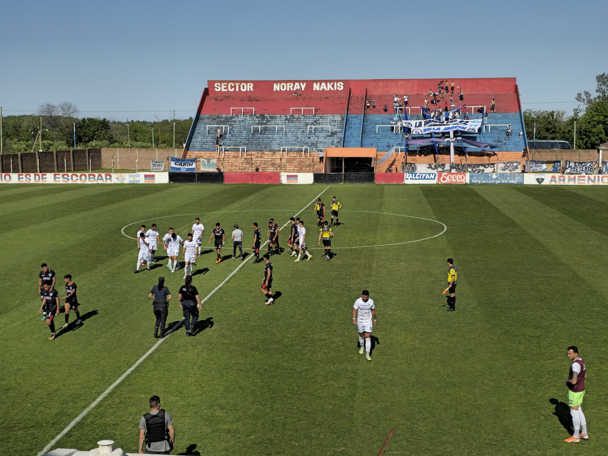 tmla2019's tweet photo. #MaM

⌛️Final del primer tiempo

🧮@AcassusoOficial 1️⃣ - 0️⃣ @clublosandes https://t.co/41XuPBBLNl