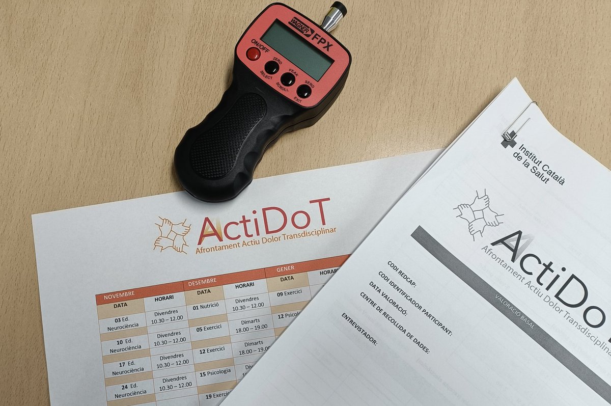 aperebrat's tweet photo. ▶️ Hoy por fin empezamos primeras visitas del programa ACTIDOT, Afrontamiento activo del dolor transdisciplinar.
▶️ Detrás hay un gran trabajo en equipo 🧠🏃🏻♀️🗣️, formaciones con maestros generosos y confianza de mi empresa. ¡Porque las personas con #dolorpersistente se lo merecen! https://t.co/bQiEMlsMDZ