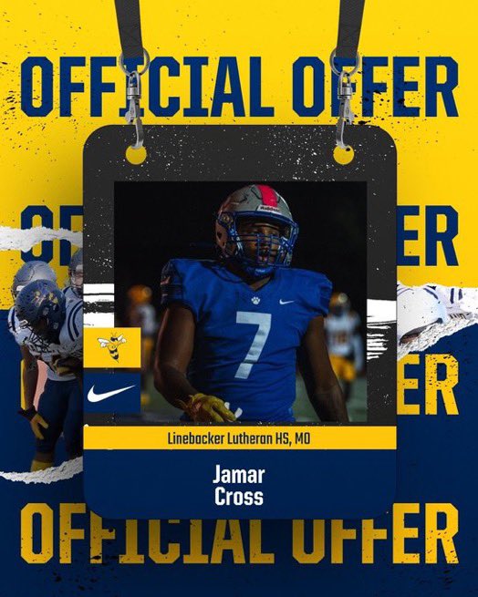 After a great conversation with <a href="/BirgeAndrew/">Coach Andrew Birge</a> I am blessed to receive an offer from Graceland University 🔵🟡 #Goyellowjackets