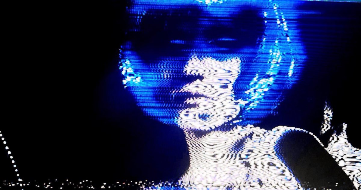 kaiid0's tweet photo. blue. https://t.co/6kPhOoeNWG