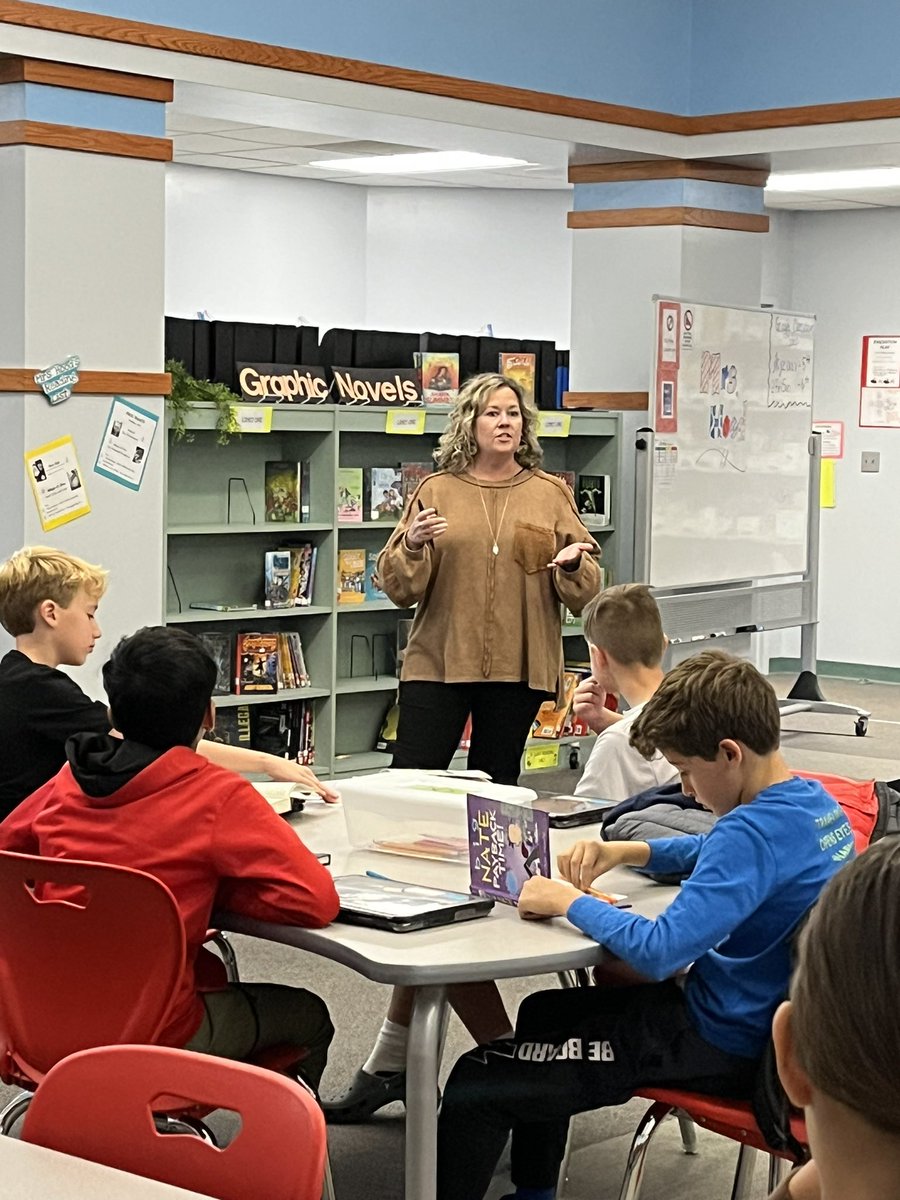 Lori Stovall tweet media