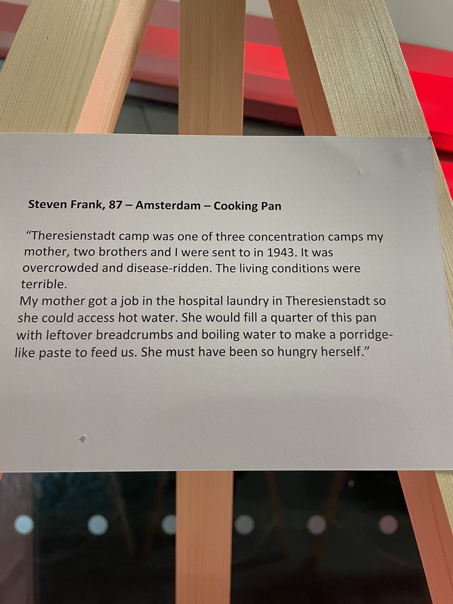 fleetstreetfox's tweet image. If you think about anything today, think about this. #peoplemove ⁦@roswynnejones⁩