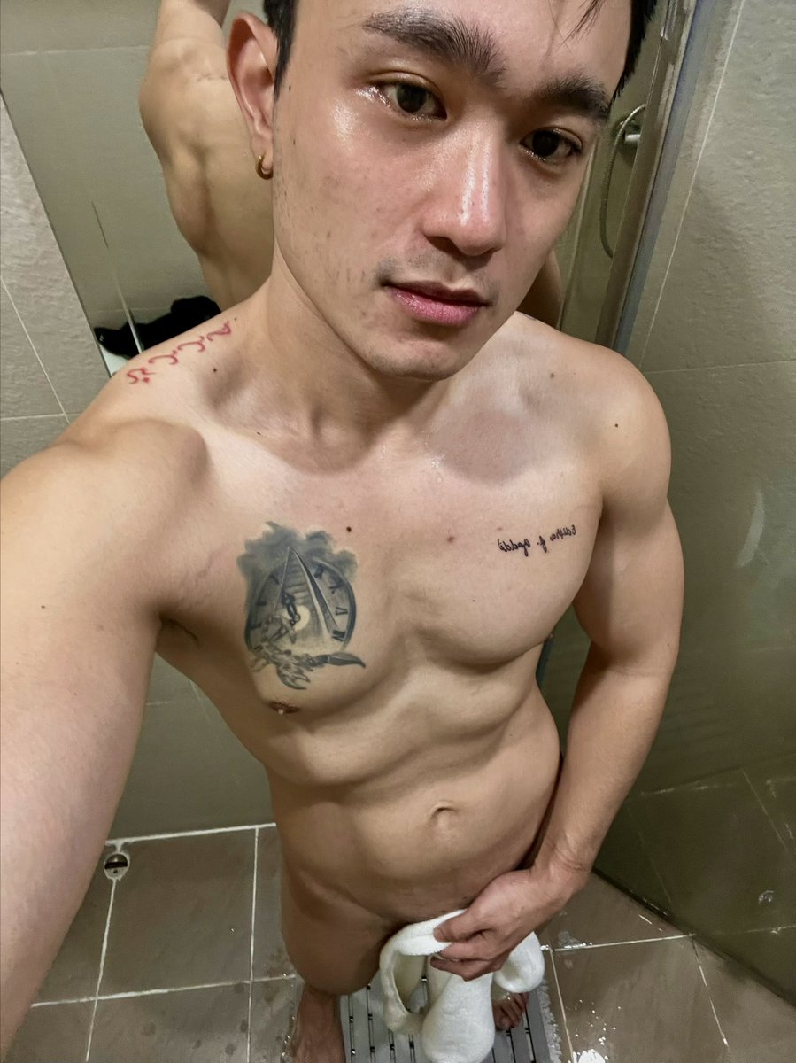 jmacwanders1113's tweet photo. 🙈 Tulog na mga bata. Pa #AlterPh na ang concept HAHAHAHA

#jmacwanders #asian #pinoy #topless #toplesspinoy #asianbae #pinoyhunk https://t.co/zzzBAJAmJ7