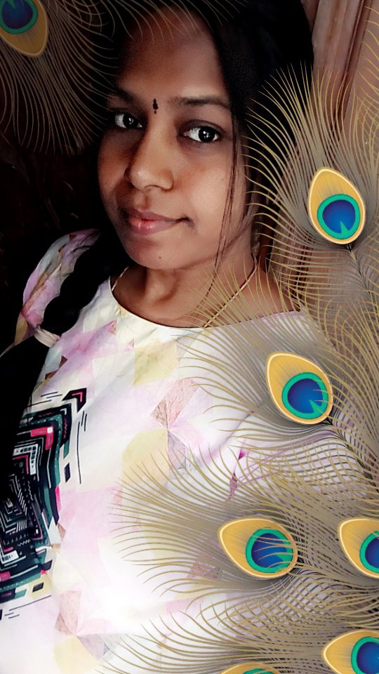 Manjall's tweet photo. அவ பந்தய புறா 💌🕊️💗 #Leo #PinkX Post your pic in pink outfit's 💖 https://t.co/HgAoaRTz40