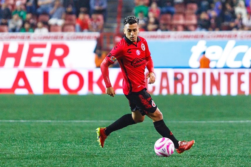 LuquiiRodriguez's tweet photo. Otra gran noche!!!
+3 🔴⚫️ @Xolos https://t.co/3qAaz3E333