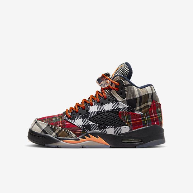 SOLELINKS's tweet photo. Official Images: Grade School Air Jordan 5 Retro 'Plaid' https://t.co/v3C5vGVbNM