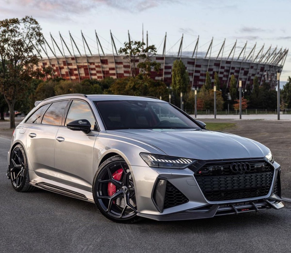 carpxrnpicx's tweet image. Audi RS6