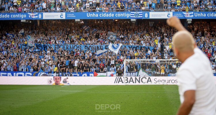 RB1987Oficial's tweet photo. O enxeño na cabeza, a maxia nos pés e o branquiazul no peito. 

Djalma, grazas ás túas xogadas, o Deportivismo ten un oco no álbum da historia do fútbol. https://t.co/NKj0fMCY89