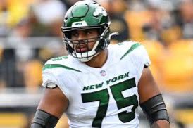 Connor_J_Hughes's tweet photo. BREAKING: Alijah Vera-Tucker is out for the 2023 season with a torn Achilles. The #Jets lose their top OL. 

Second season in a row cut short because of an injury for AVT. Just brutal. 

@BrianCoz first. https://t.co/F7g05aJaZn