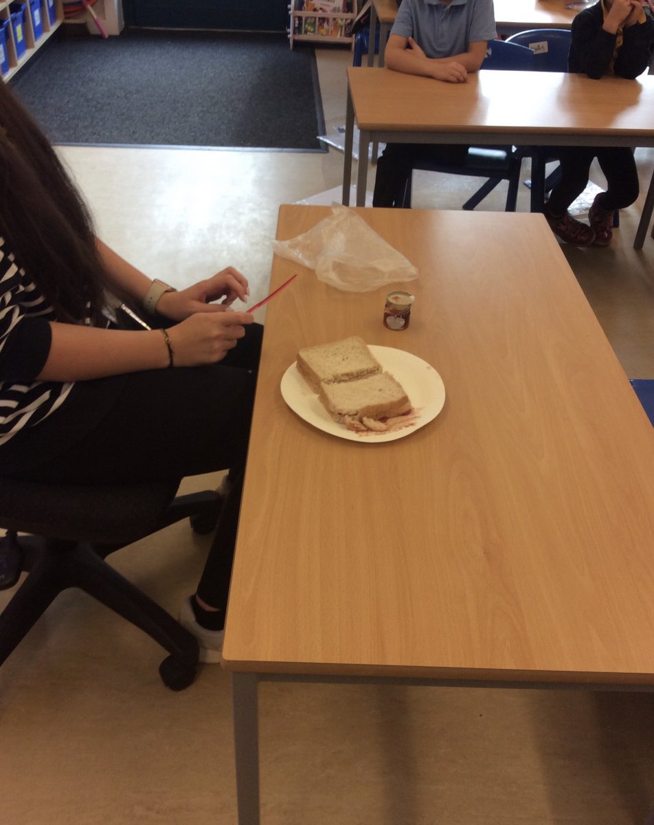 MissHaslamMVP's tweet photo. Today, Y2 learnt the importance of clarity for instructions. They instructed me to make a jam sandwich. They instructed me to spread the jam but didn’t tell me where 🤯 hence the jam all over the  plate 🤣🥪 https://t.co/hwuP7q62PU