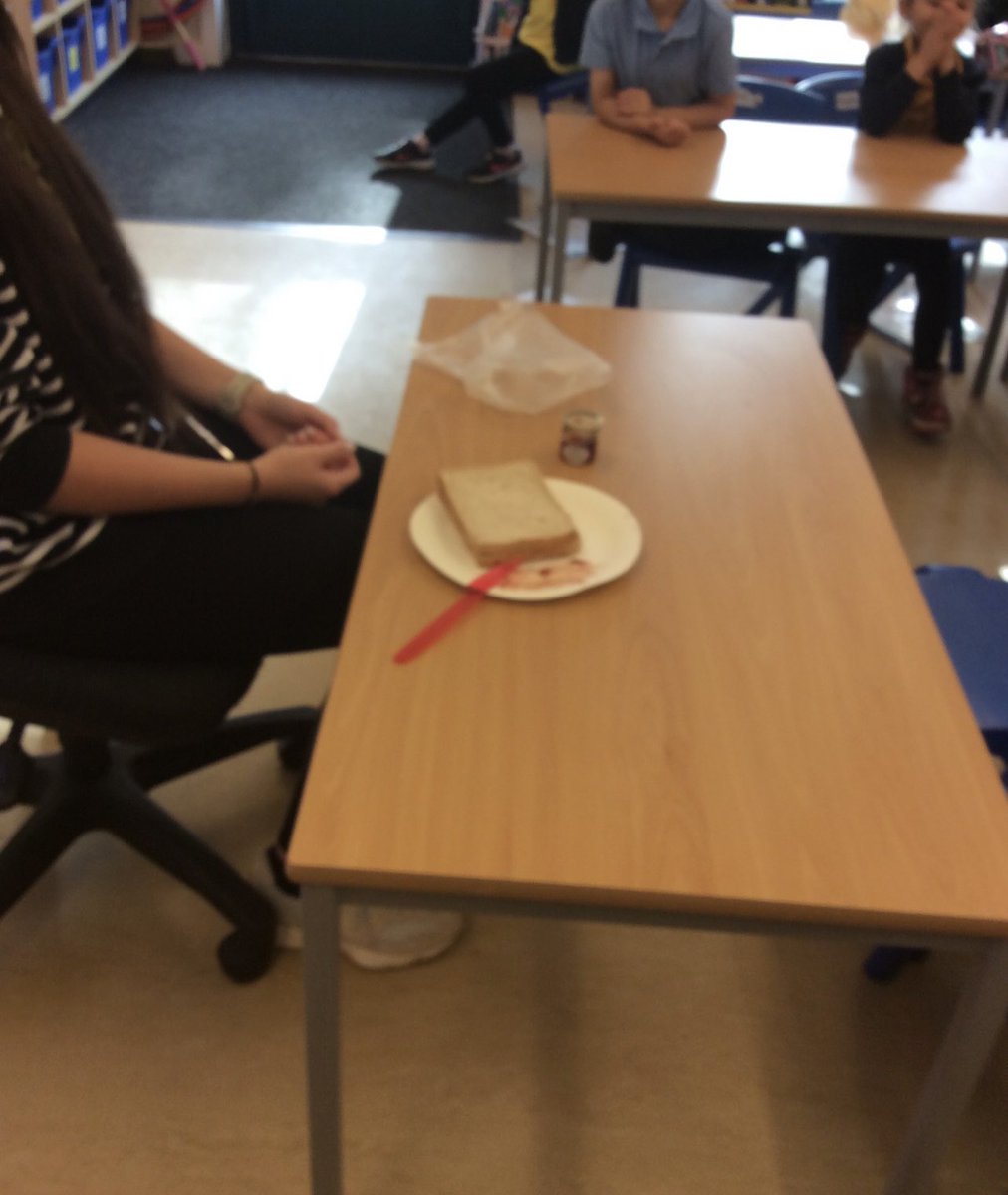 MissHaslamMVP's tweet photo. Today, Y2 learnt the importance of clarity for instructions. They instructed me to make a jam sandwich. They instructed me to spread the jam but didn’t tell me where 🤯 hence the jam all over the  plate 🤣🥪 https://t.co/hwuP7q62PU
