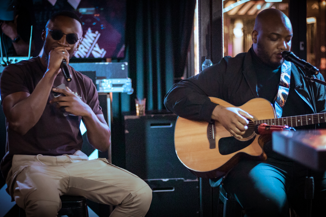 marcd_it's tweet photo. @Themmnt took to the stage w/ @_femiv @boxpark
Event: @upgradeentt
📸 by me @marcdit on INSTA
.
.
#londonphotographer #photograhy #50mm #livemusic #londoncreatives #ukcreatives #marcdit #themmnt https://t.co/GqdLh8Bx6A