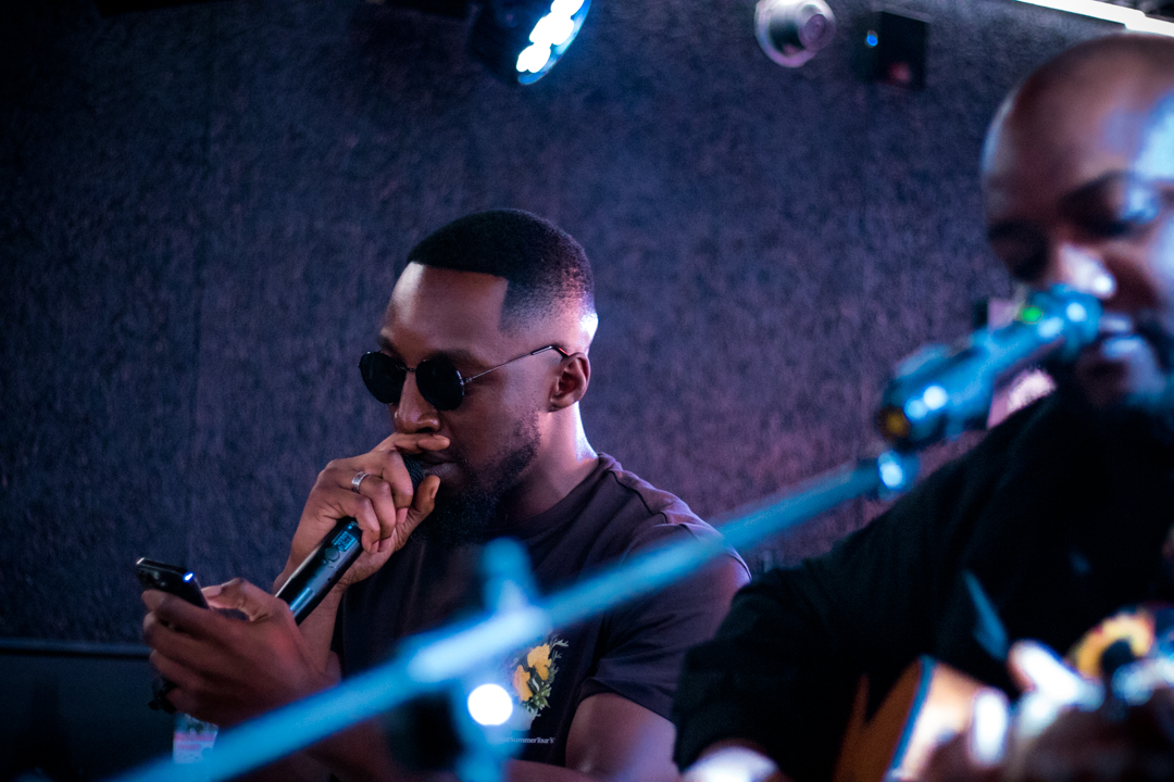 marcd_it's tweet photo. @Themmnt took to the stage w/ @_femiv @boxpark
Event: @upgradeentt
📸 by me @marcdit on INSTA
.
.
#londonphotographer #photograhy #50mm #livemusic #londoncreatives #ukcreatives #marcdit #themmnt https://t.co/GqdLh8Bx6A