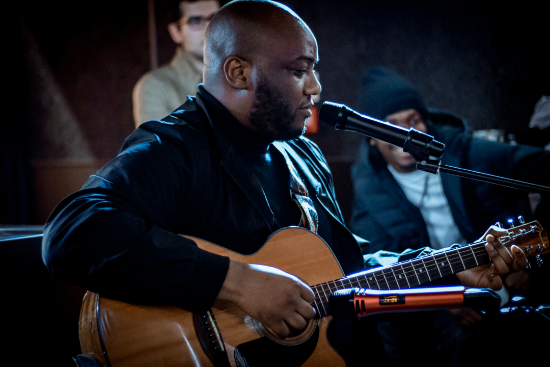 marcd_it's tweet photo. @Themmnt took to the stage w/ @_femiv @boxpark
Event: @upgradeentt
📸 by me @marcdit on INSTA
.
.
#londonphotographer #photograhy #50mm #livemusic #londoncreatives #ukcreatives #marcdit #themmnt https://t.co/GqdLh8Bx6A