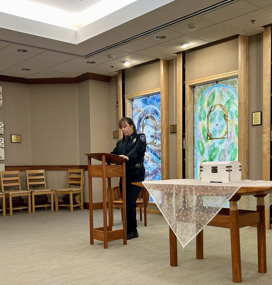 UMMCPolice's tweet photo. UMMC PD gathered today following #FaithandBlueWeekend along with Chaplain Gilbert and our clinical partners for a moment of reflection and unity. Together, we are a force for positive change. 💙 #CommunityStrong  #PrayersforUnity https://t.co/vxBCfd1yxM