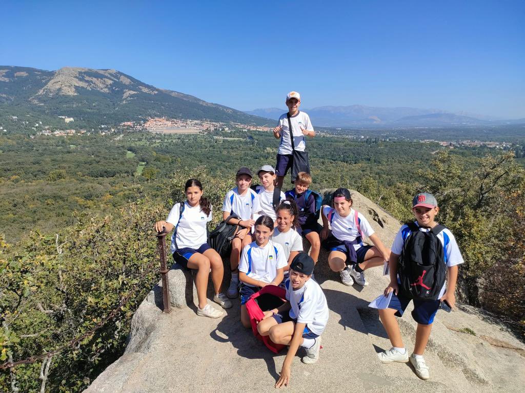 colesantamonica's tweet image. Nuestros alumnos de Primaria estuvieron de excursión la semana pasada y ¡disfrutaron muchísimo! 🏞️👦🏼🧒🏻
1º: Parque Valdevebas 
2º: Parque Juan Carlos 
3º: Parque Europa
4º: Reserva Biología El Porcal 
5º: Parque del Retiro 
6º: Silla de Felipe II

#soysantamonica #excursiones