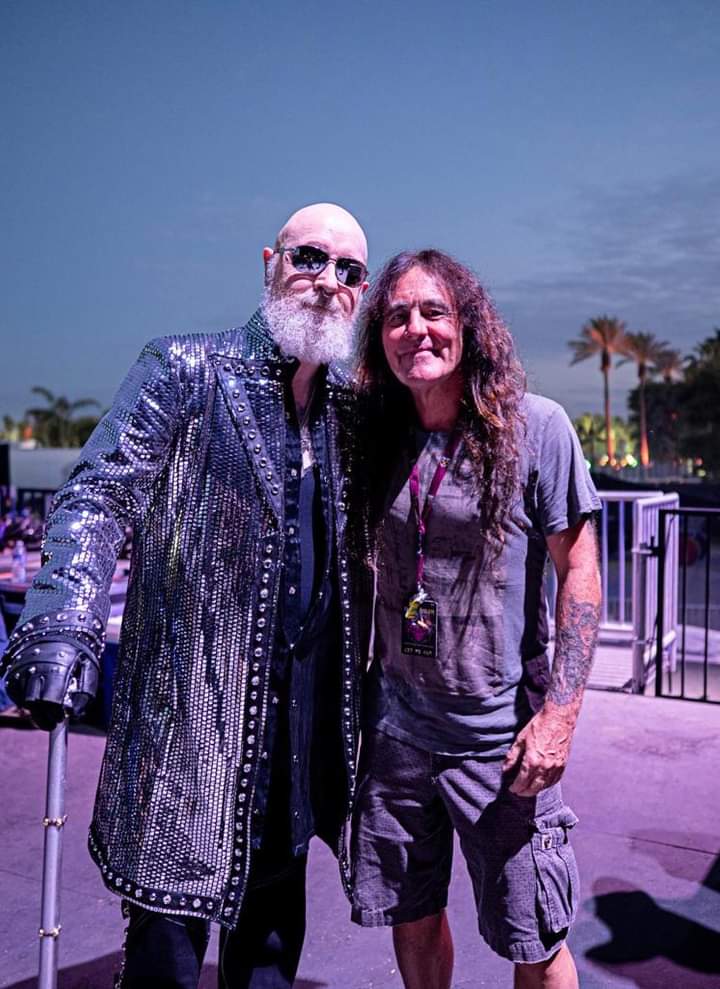 ¿La foto del año?

#RobHalford
#SteveHarris
#JudasPriest
#IronMaiden 
#PowerTrip2023 
PH 📸: @RossHalfin