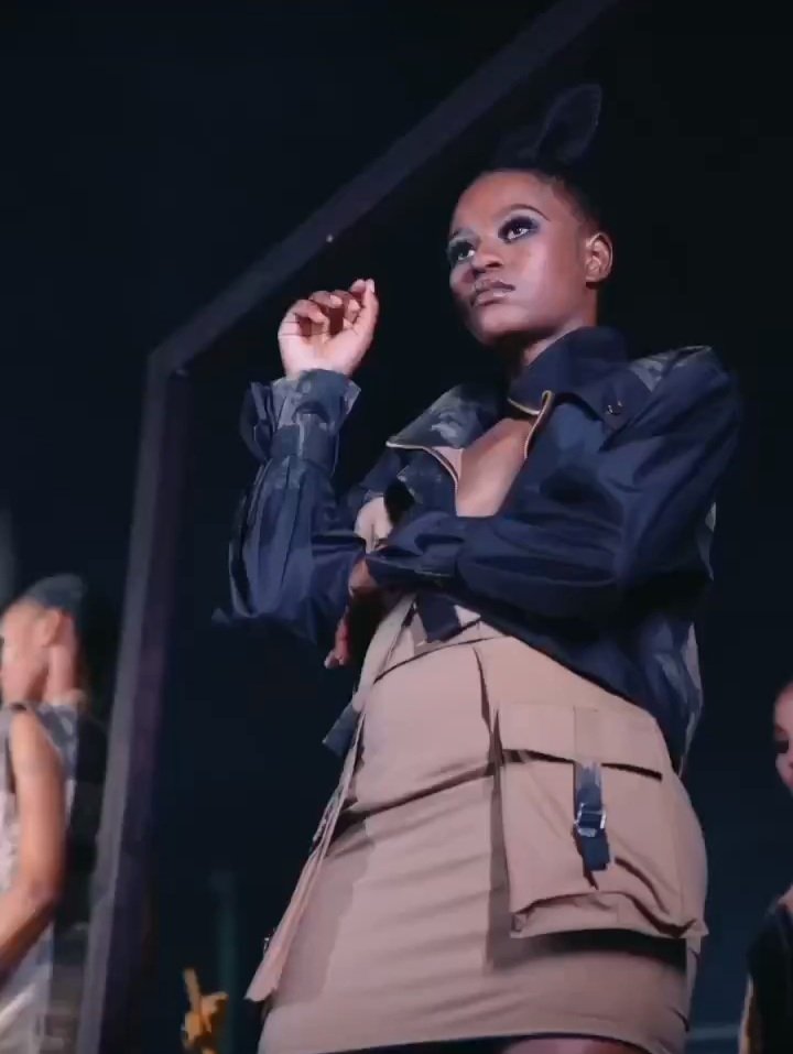 topmodelmickey's tweet image. At the @lemo_fest #qoai fashion show dressed by @HouseOfOle . I am really honoured❤❤. #Trending #viral #model #fashion Dr Matthew Dr Qwabe Wits #fashion #fyp #designer #BloqueoGT #lemofest #TrendingNow #RunwayReady #Paris