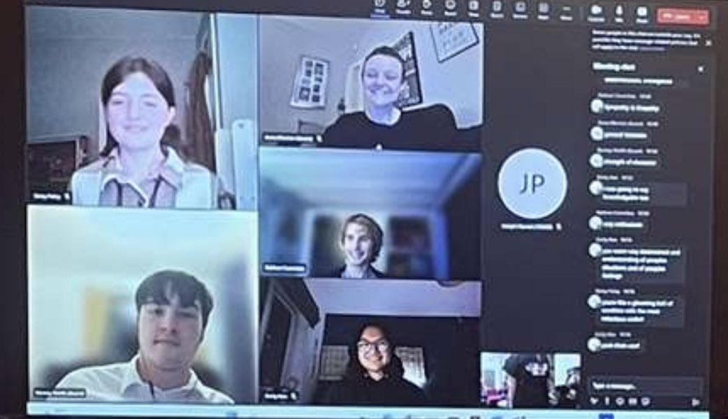 Brilliant Night At Cheshire East Youth Council ❤️ Doing World Mental Health Day Activities, complimenting each other on what qualities we each have which was a great confidence boost and discussing which problems we want to discuss at Children And Families Committee in November!