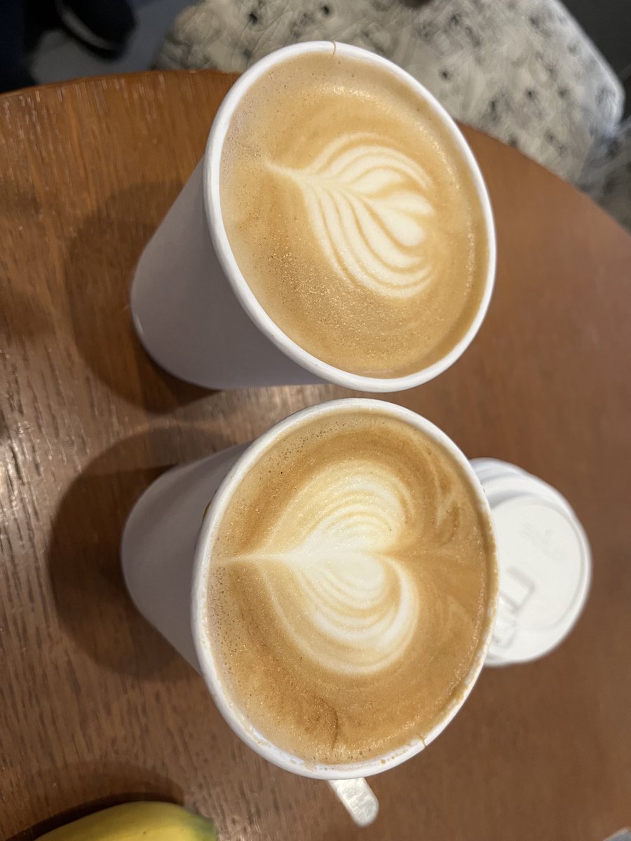Rob_KRCM's tweet photo. #Notstarbucks https://t.co/fUAPvf8hIo