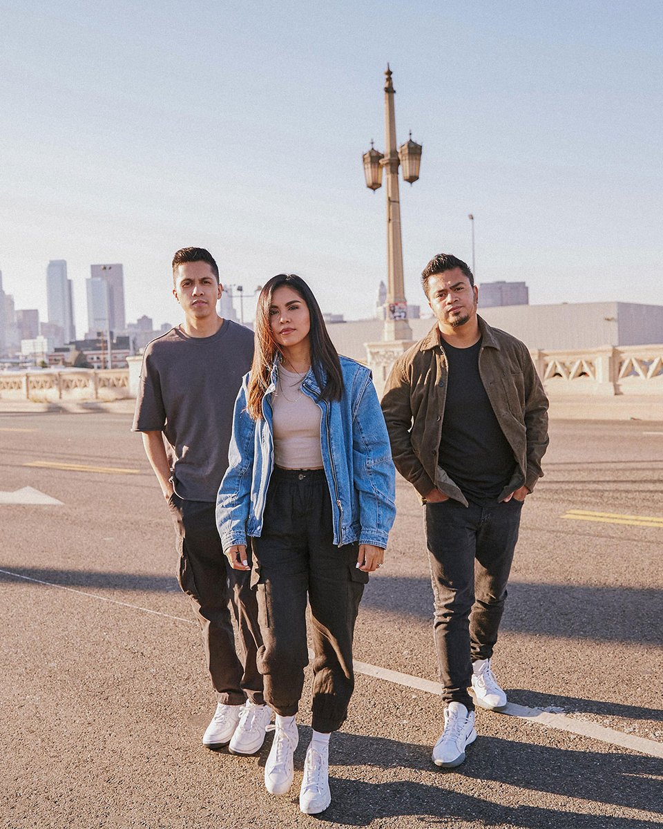 Implossion's tweet photo. Cada vez más cerca del lanzamiento de nuestro nuevo E.P. titulado Nada Es Igual ❤️‍🔥 Ya le dieron pre-save en Spotify? 🤘 Haz clic aquí para agregarlo a tu biblioteca ahora: https://t.co/OknjcUVA7B https://t.co/wdu0FrbgBu