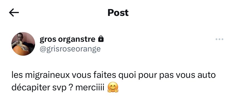 elbrdd's tweet photo. les migraineux on se sait, on SAIT à quel point c’est relatable et à quel point c’est notre seule envie sur le moment https://t.co/lE8USc8RqS