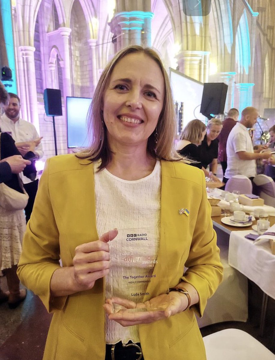 Very belated  congratulations to Luda Smith who on Thurs  7th Sept, was 1 of 4 finalists in the Together category at the #BBCRadioCornwall #MakeADifferenceAward ceremony & received a Highly Commended Award for her work helping Ukrainian refugees since 2022 at #CornwallCollege.