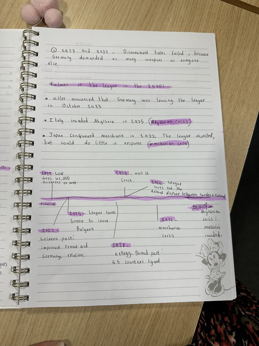 Miss Barnett tweet media