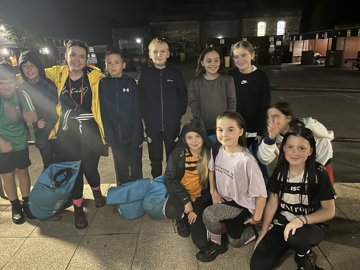 EastfieldPSHull's tweet photo. #Teamvolcano Faced their fears! Did themselves proud. Survived the piranha pool - but only just!!! 🐠 Don’t worry folks at home, we all still have our fingers and toes intact (I think!) 🤪 https://t.co/9RIjKCCdPx
