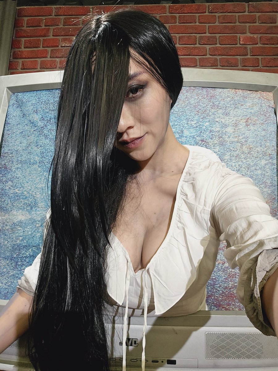 Stella Chuu tweet media
