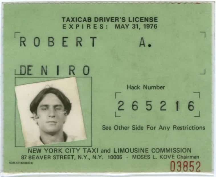 fasc1nate's tweet photo. While filming Taxi Driver, Robert De Niro actually got a Taxi License and drove for 2 months in New York before filming. https://t.co/MMjQjsN17A