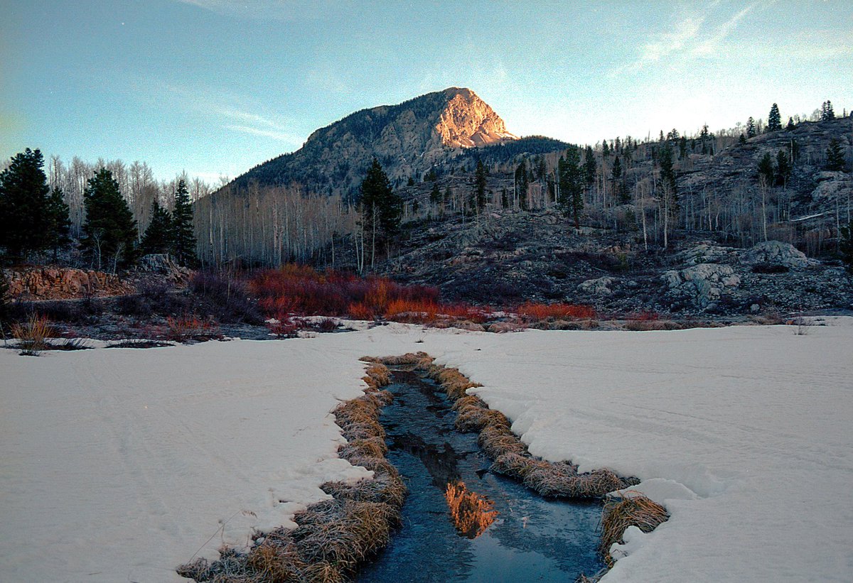 I just want to take photos of beautiful places and share them with my friends