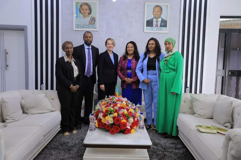 Glad that the 5 year migration program is being finalized by MoWSA and IOM-Ethiopia that would significantly improve the migration scenario in Ethiopia
I congratulate <a href="/AmyEPope/">Amy Pope</a> on her assignment as @IOM DG and wishing her a fruitful and successful mission in her endeavors!🙏🏾 2/2