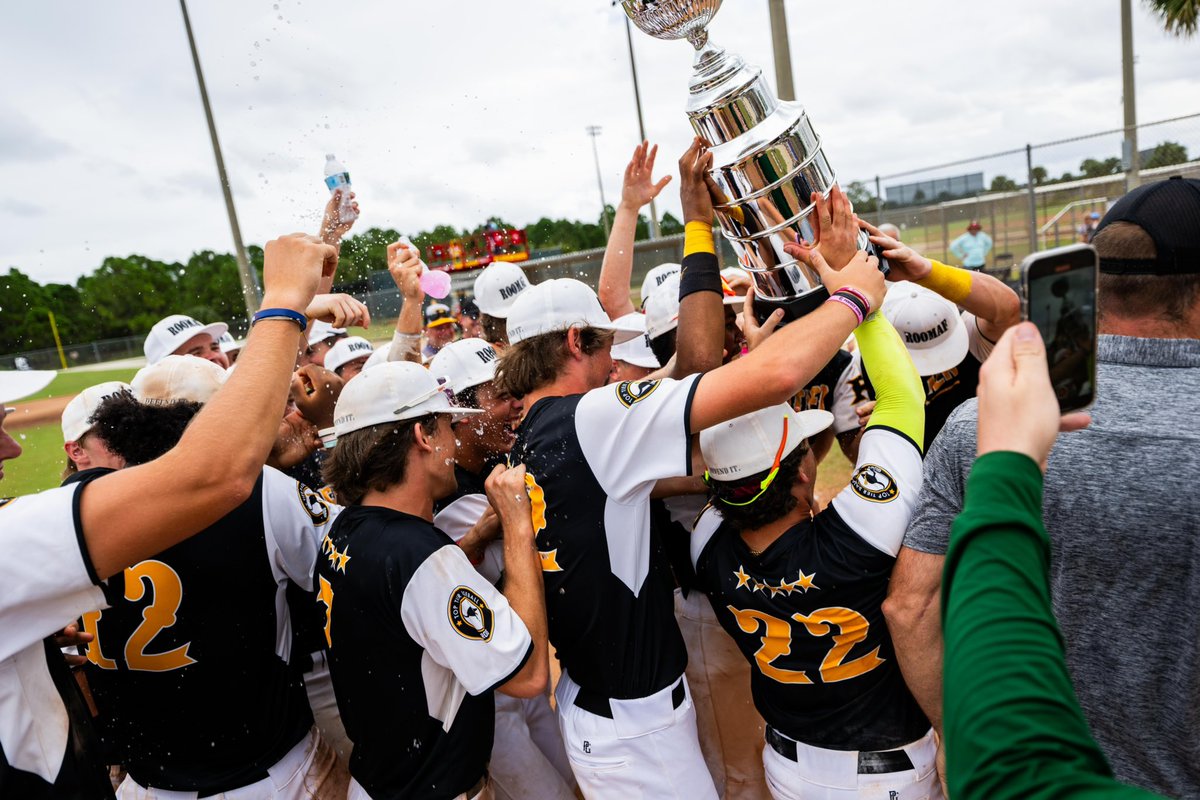 PerfectGameUSA's tweet photo. 2023 #WWBAWorlds CHAMPIONS! 

🏆: 5 Star/Top Tier Roos Mafia https://t.co/NToFhkfVIr