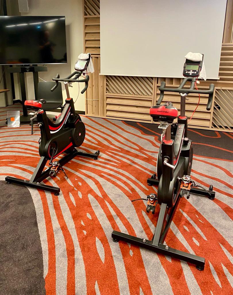 Wayne Barnes tweet media