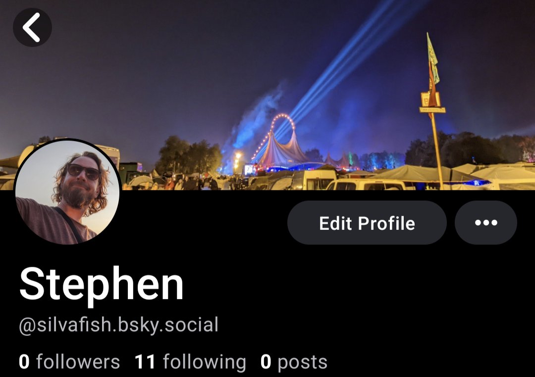 Schweren Herzens werde ich wohl demnächst auch komplett umziehen und meine gigantische Reichweite hier aufgeben. 
Add me pls! 🥹