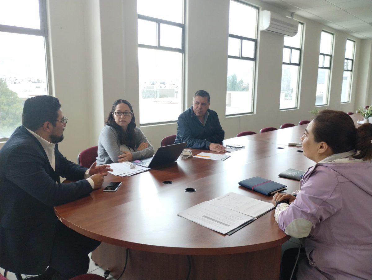 itaih_hidalgo's tweet photo. Con el acompañamiento del Comisionado @LAngelHRios  la Dirección de Protección de Datos Personales asesora a personal de la Dirección General de Fortalecimiento Educativo de la @SEPHidalgo  para la construcción del Aviso de Privacidad. https://t.co/47FqCLzaEi