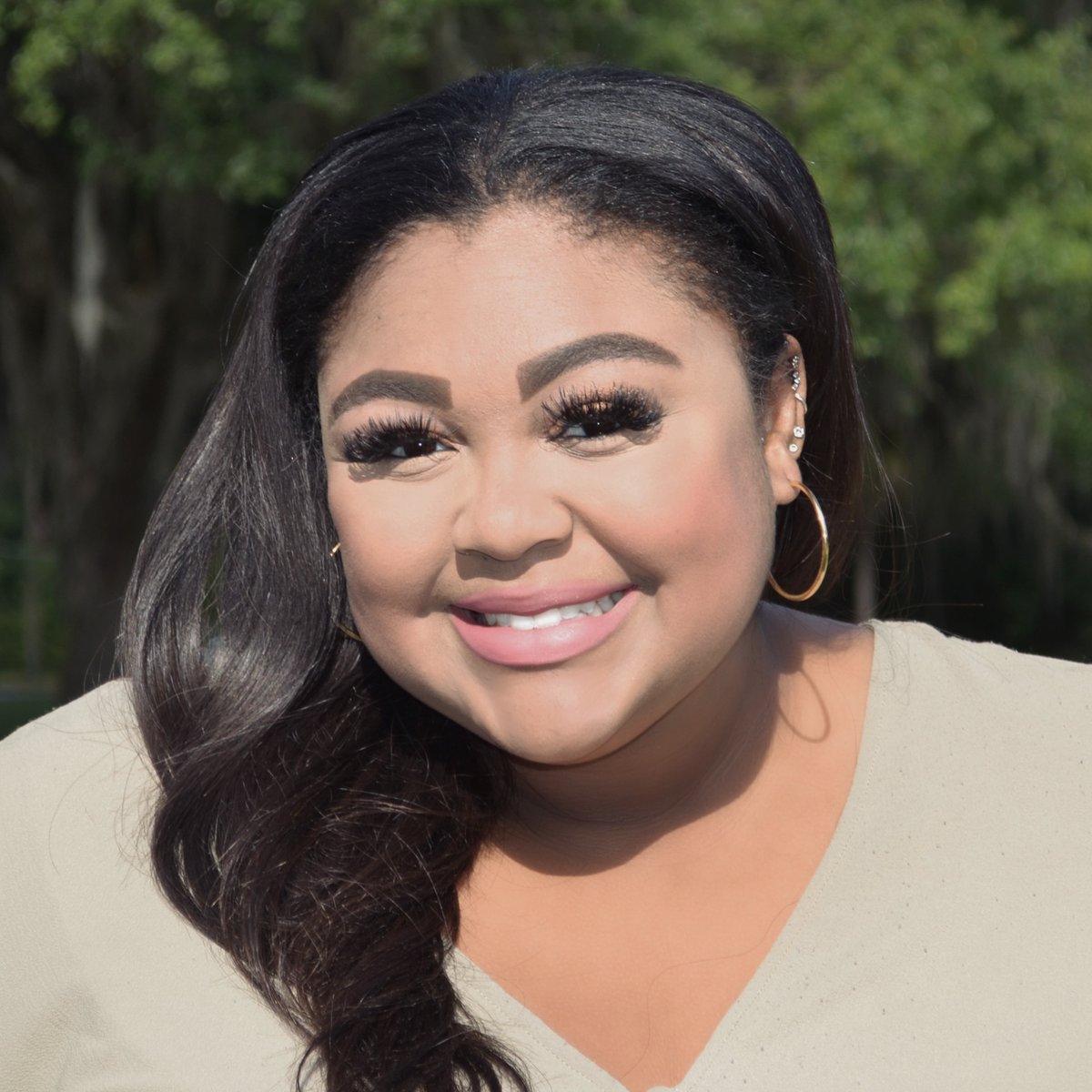 ufqual's tweet photo. Officer Blast! 🎉
Meet our newest QRSO officer and Treasurer, Ms. Nia Page. She is a 3rd Year Ph.D. Student in Counseling and Counselor Education. 
Follow us on Instagram (@UFQUAL) to learn more about Nia! https://t.co/OjY5esThSU