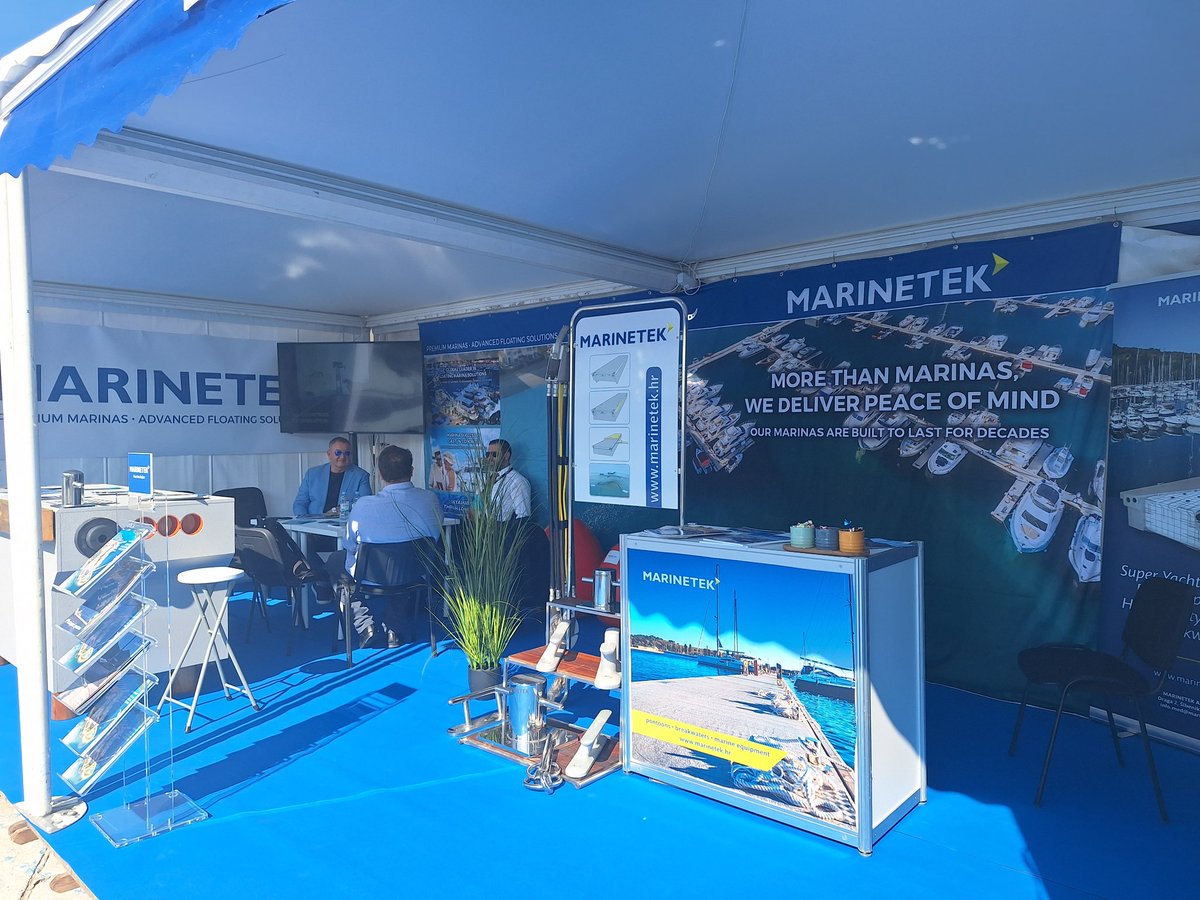 mtravcic's tweet photo. #rijekaboatshow  Marinetek Adriatic on Rijeka Boat Show tea⛵️  #rijeka #marinetek https://t.co/cRLPvpDAKd