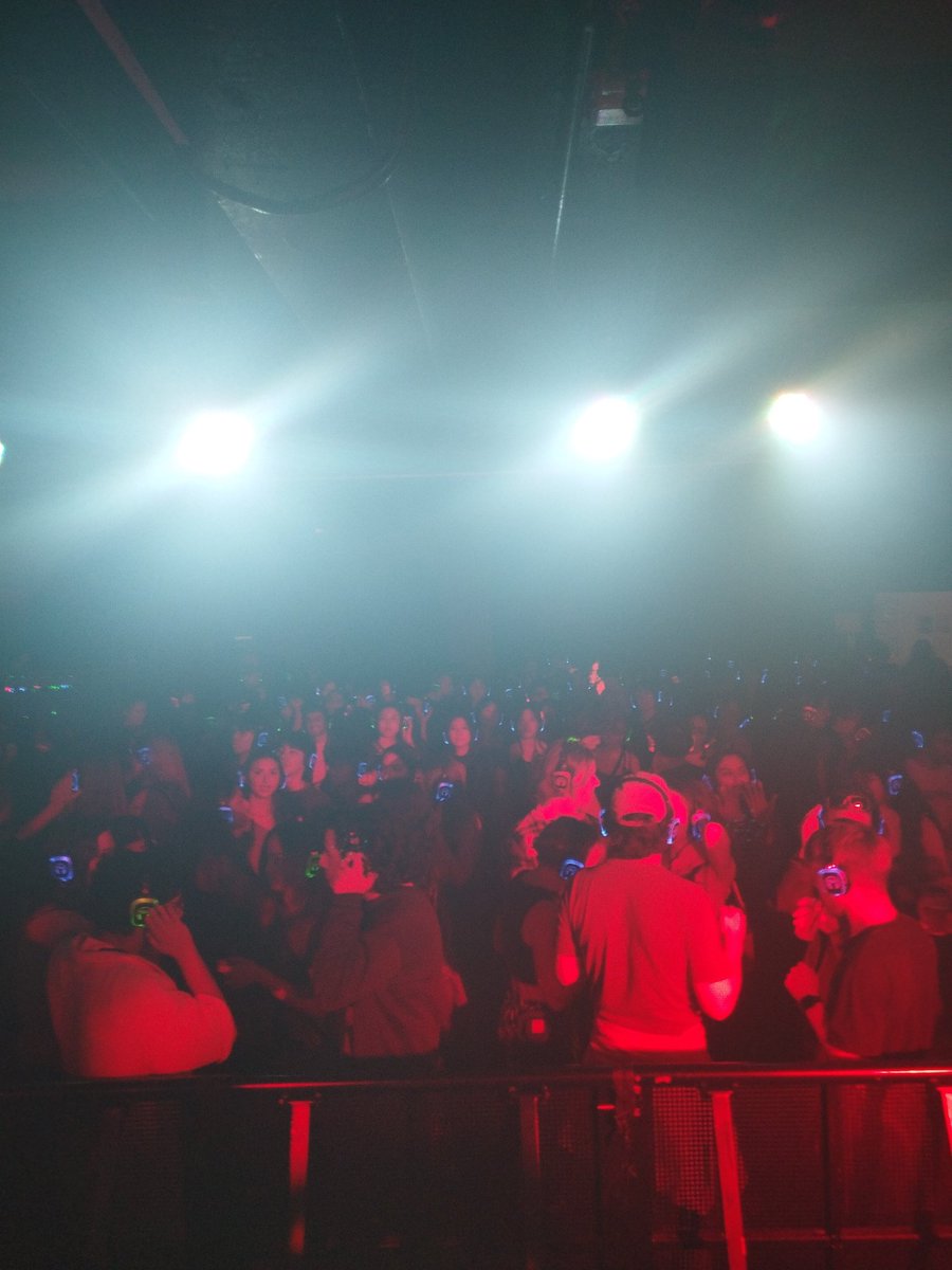 AliveFestumsu's tweet photo. Locked in https://t.co/mAXbQOY4YL