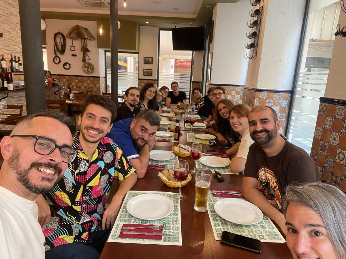 Este finde ha sido increíble. Fuimos a la gala de premios de #IndieSpainJam23 y volvimos victoriosos con el segundo puesto. Fue un finde breve pero muy intenso donde he podido conocer y reencontrarme a gente maravillosa. Ojalá volver a vernos pronto!